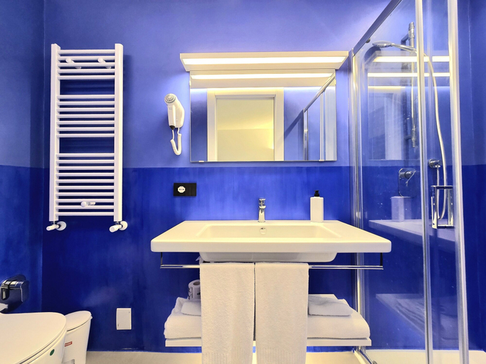 Bathroom 3, A&A Rooms, Napoli