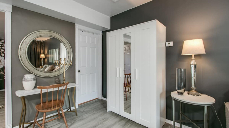 Interior 3, Designer Condo in Hip Zen Yard! Midtown Phoenix!, Maricopa