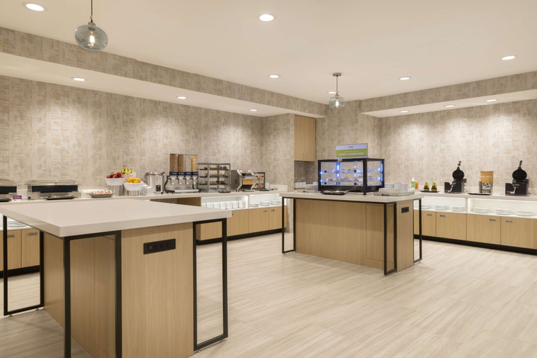Others 5, Home2 Suites by Hilton Clovis, Curry