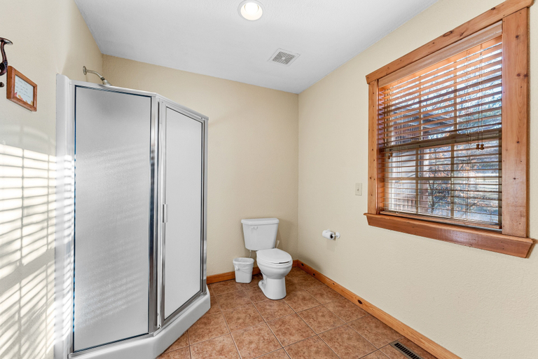 Bathroom 3, River's Creek 4 Bedroom Cabin by RedAwning, Stone