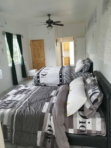 Bedroom 2, Thebreeze can Accommodate up to 30 People