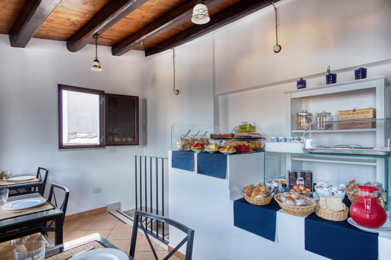 Food & Drinks 4, Cefalu in Blu, Palermo