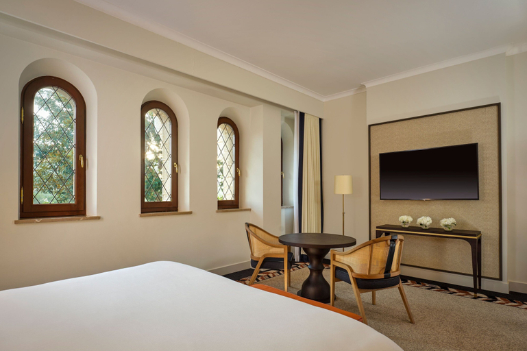 Bedroom 5, Castillo Hotel Son Vida, a Luxury Collection Hotel, Mallorca, Baleares