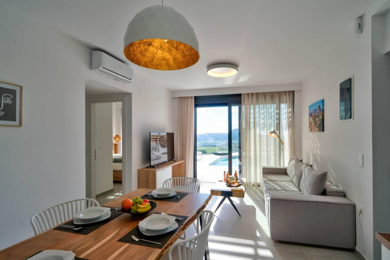 Room 4, Villa Vidiano in Foinikas, Crete