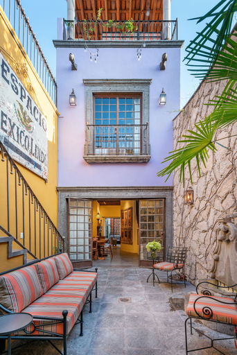 Exterior & Views 2, Casa Esperanza, 2BR Designer Charm + Rooftop Views, Allende