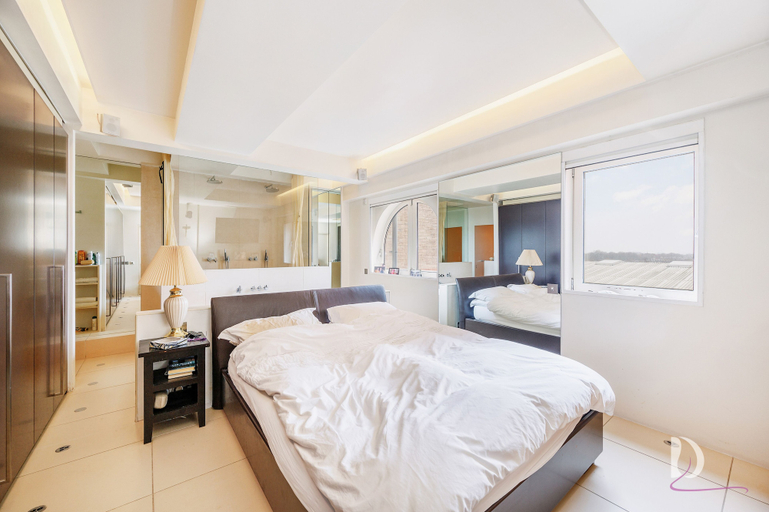 Bedroom 3, Beautiful 1 Bed on the River, London