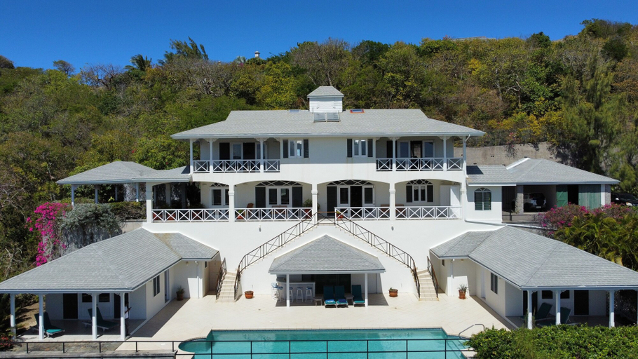 Exterior & Views 2, Zephyr Hill - 2 bedroom Villa with awe inspiring views 2 Villa by RedAwning