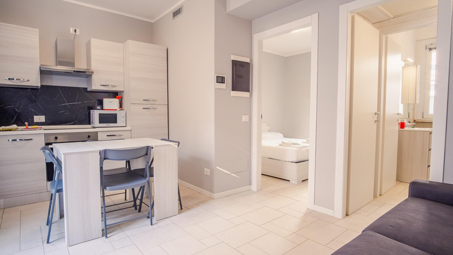 Room 2, Il Vento del Sud - Italian Homing, Brescia