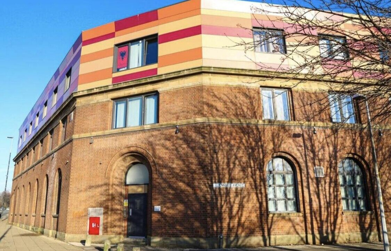 Exterior & Views, Lovely 1-bed Apartment in Salford, Manchester