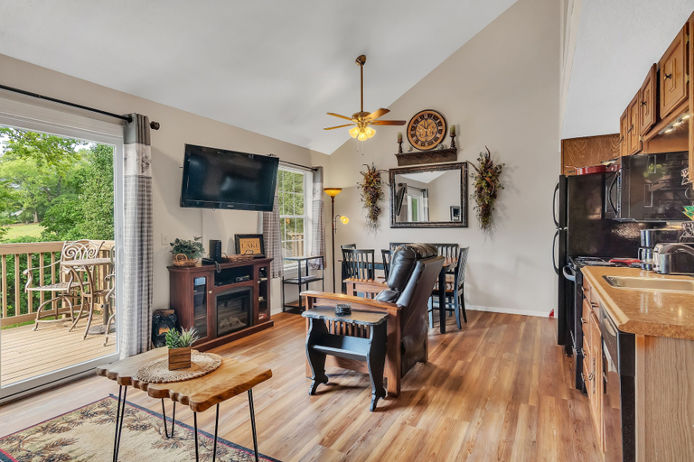 Food & Drinks, Tuscany On Taneycomo 2 Bedroom Condo by RedAwning, Taney