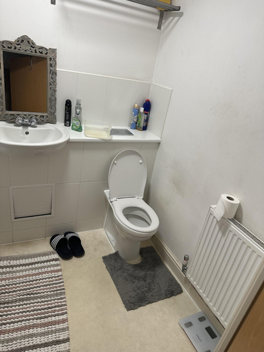 Bathroom 3, Immaculate 2-bed Apartment in Greenhithe, Kent