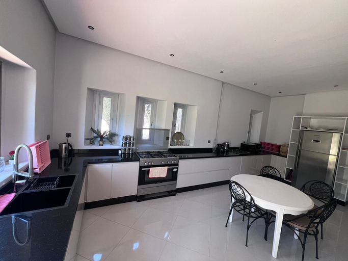 Private kitchen 3, Charming 14-bed Villa in Marrakech, Al Haouz