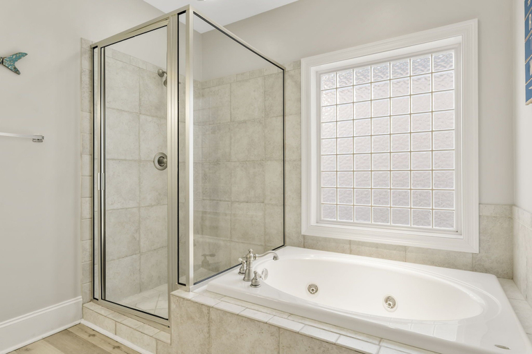 Bathroom 4, Spectacular Gulf Views w/ Private Pool! Remarkable 3BR 3.5ba Bedding for 12!, Bay