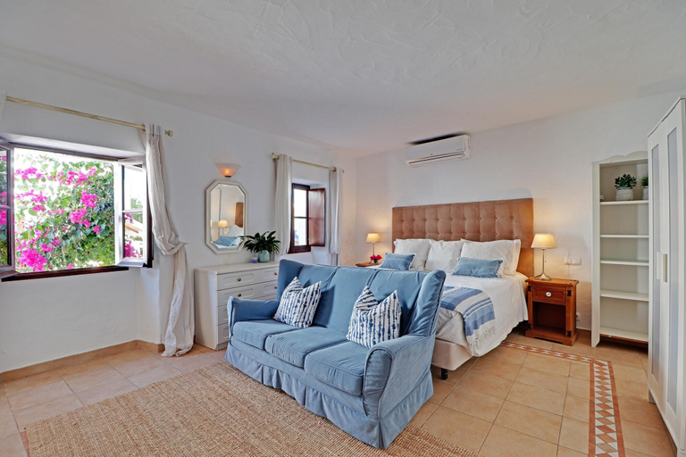 Room 3, Boliqueime s Studio by Portucasa, Loulé
