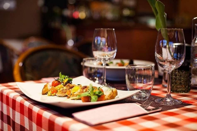Food & Drinks