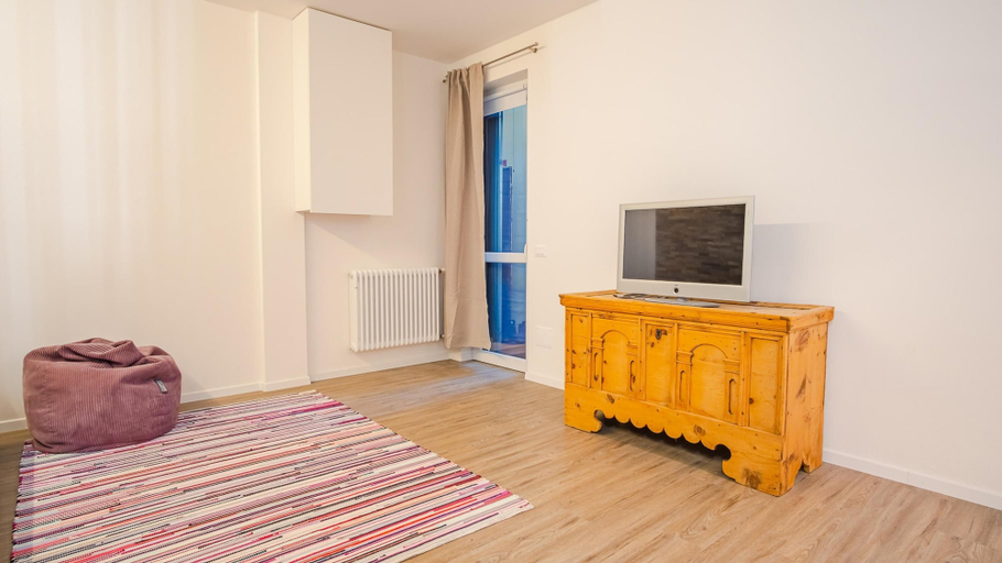 Others 5, Residenza Del Porto - Italian Homing, Brescia