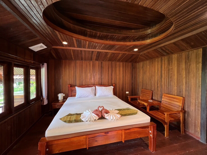 Bedroom 3, Diamond Beach Resort, Mueang Krabi