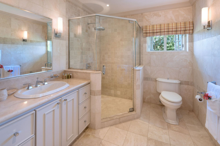 Bathroom 3, Porters Villa by Blue Sky Luxury