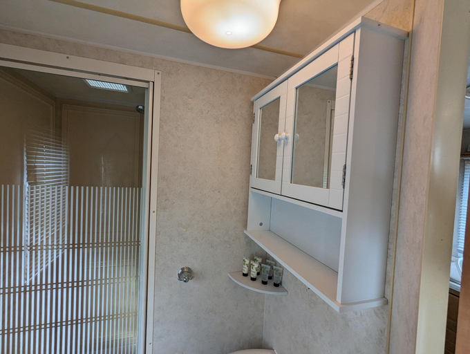 Bathroom 2, Sandy Paws Dog Friendly - Anderby Creek, Lincolnshire