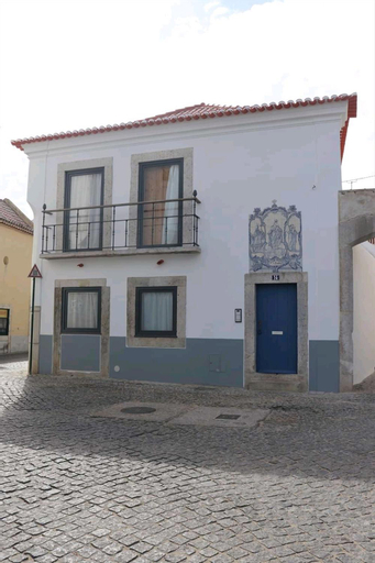 Casa Gil Vicente, Almada