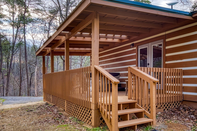 Others 5, Hilltop Hideaway 3 Bedroom Cabin by RedAwning, Sevier