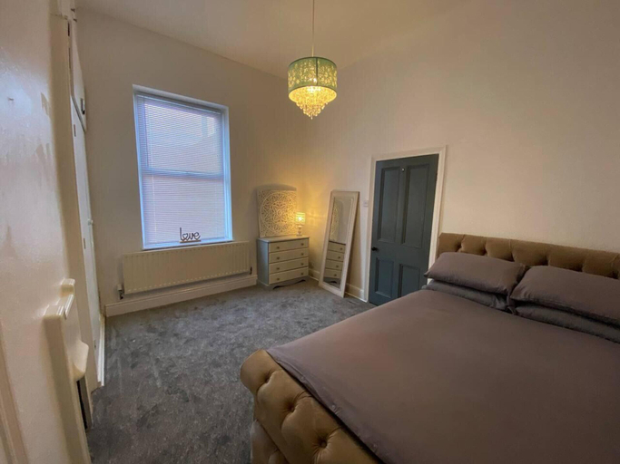 Bedroom 2, Beautiful 3-bed House in Preston, Lancashire