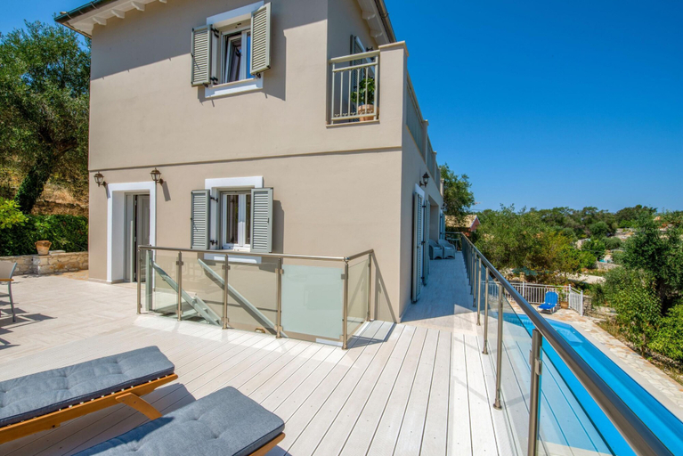 Room 2, Villa Skopsie in Paxi, Ionian Islands