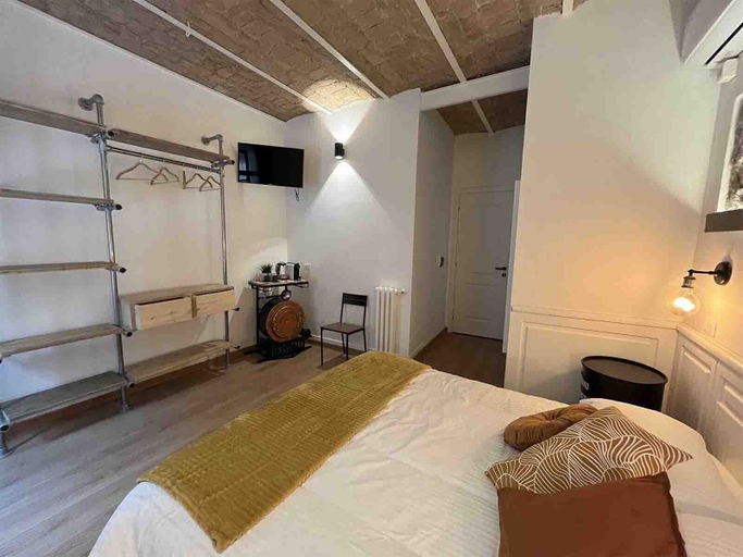 Bedroom 5, Domus Avi Guest House, Rome