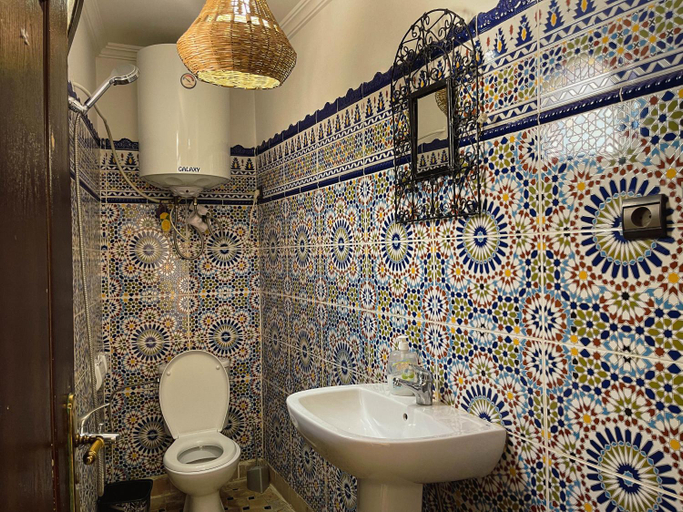 Bathroom 3, Tangier Kasbah Hostel, Tanger-Assilah