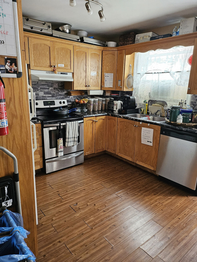 Others 5, Cozy Pet Friendly Home, Division No. 1