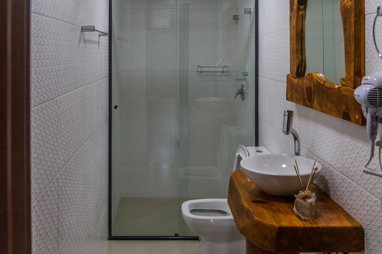 Bathroom 3, Pousada Rugero, Nova Prata