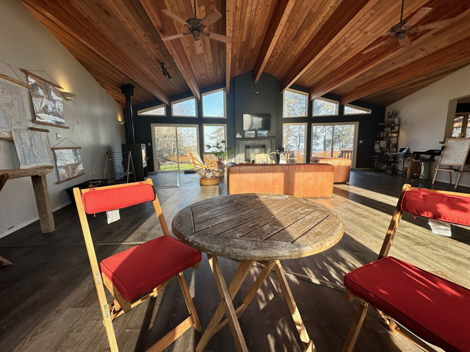 Others 5, Green Coast Lodge, Skeena-Queen Charlotte