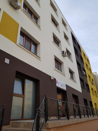 Others 4, Hotel Dacor, Orastie