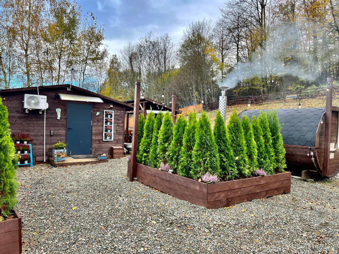 Bieszczadzka Osada Saunowisko domki z jacuzzi na wylacznosc, sauna basen, Bieszczady