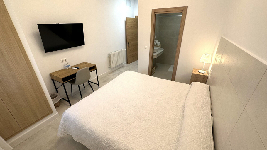Bedroom 4, Hostal Sorbas, Almería