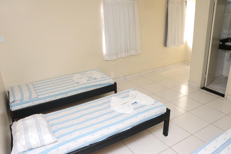 Bedroom 2, Hotel Piramide Pernambues (Adults Only), Salvador