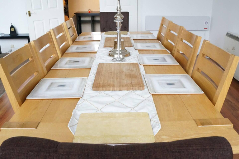 Others 5, Rothesay - Apartment - Sleeps9 - Petsok - Parking, North Ayrshire