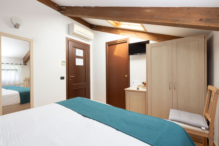 Bedroom 2, Relais Casale Antonietta, Napoli