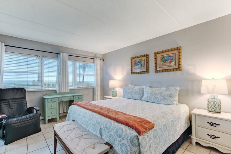 Bedroom 3, Spacious Oceanfront Condo, Easy Access to Private Fishing Pier by RedAwning, Nassau