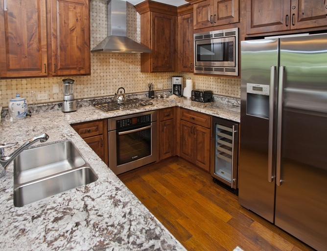 Private kitchen 4, Ritz Carlton Vail #112 2 Bedroom Condo by RedAwning, Eagle