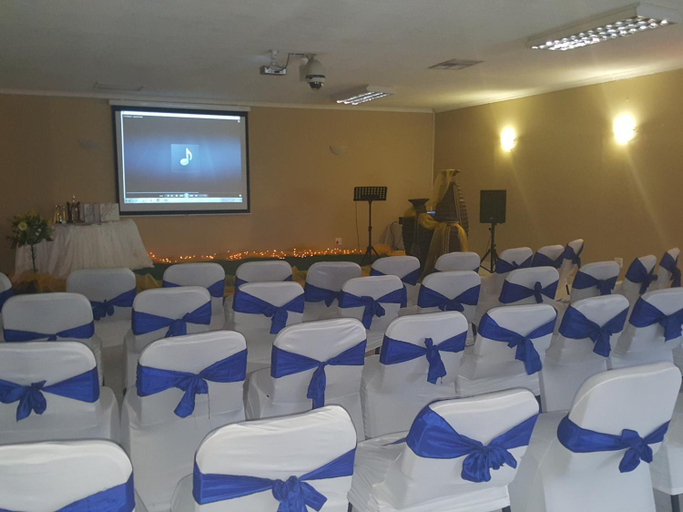 Food & Drinks 4, Rocha's Hotel, Oshakati East