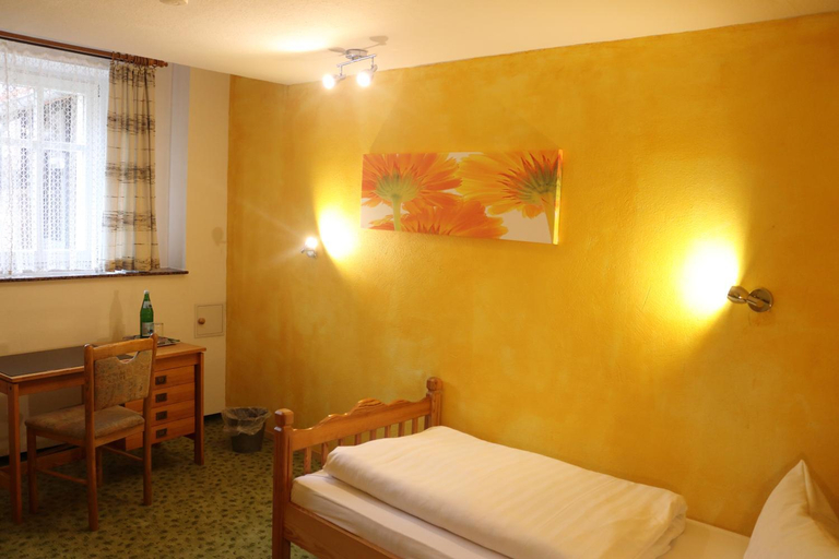 Bedroom 3, Hotel-Restaurant Johanneshof, Hersfeld-Rotenburg