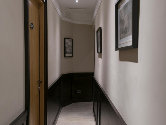 Others 4, DK Suites, Rome
