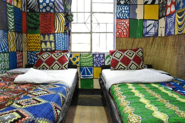 Room 4, Room in B&B - Red Rocks Rwanda - Triple Room, Musanze