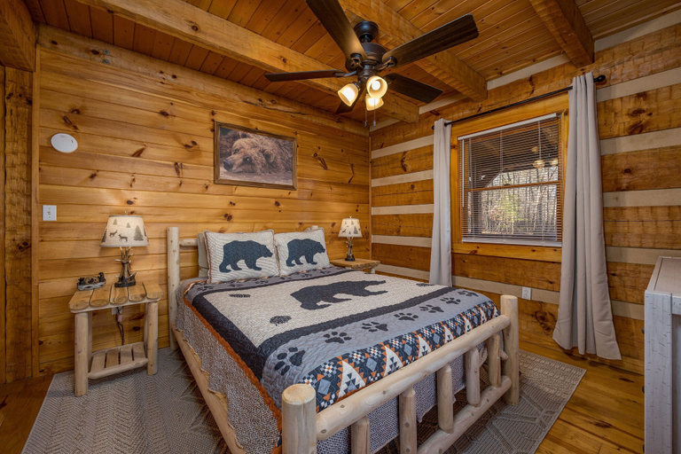 Bedroom 2, Hidden Hideaway 2 Bedroom Cabin by RedAwning, Cocke