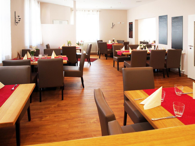 Food & Drinks 3, Gasthof Schillereck, Bergstraße