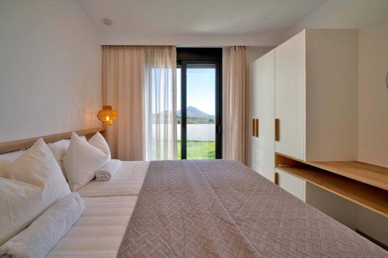 Room 3, Villa Vidiano in Foinikas, Crete
