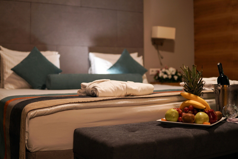 Bedroom 2, Yayoba Hotel, Merkez