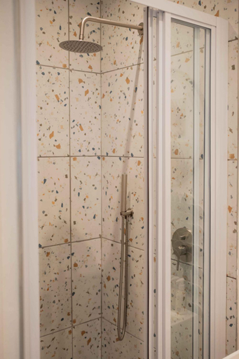 Bathroom 2, La Sosta, Overberg