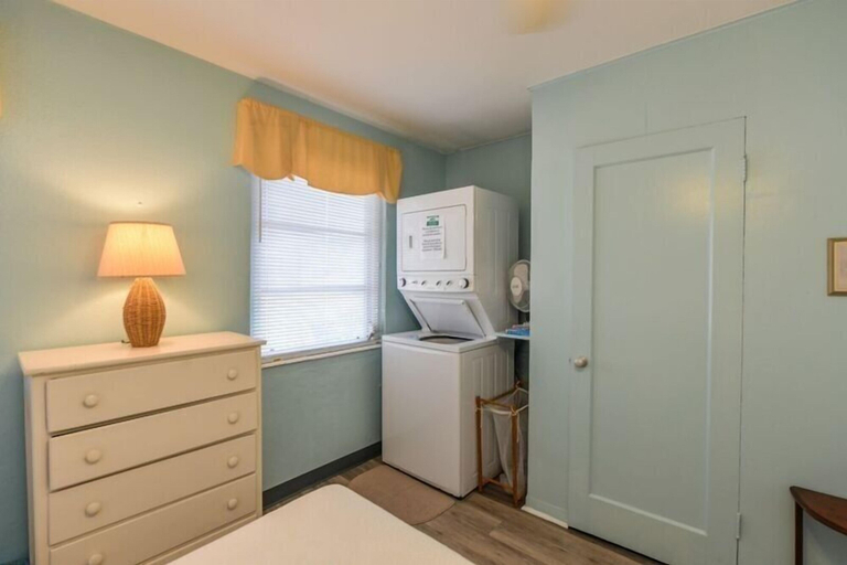 Bedroom 2, The Seashell. Private Home #54561 3 Bedrooms 2 Bathrooms Home, Manatee